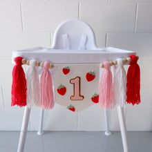 Load image into Gallery viewer, Berry First High Chair Garland
