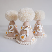 Load image into Gallery viewer, Daisy Boho Party Hat