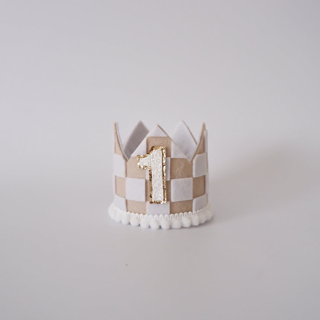 Natural White Check Crown