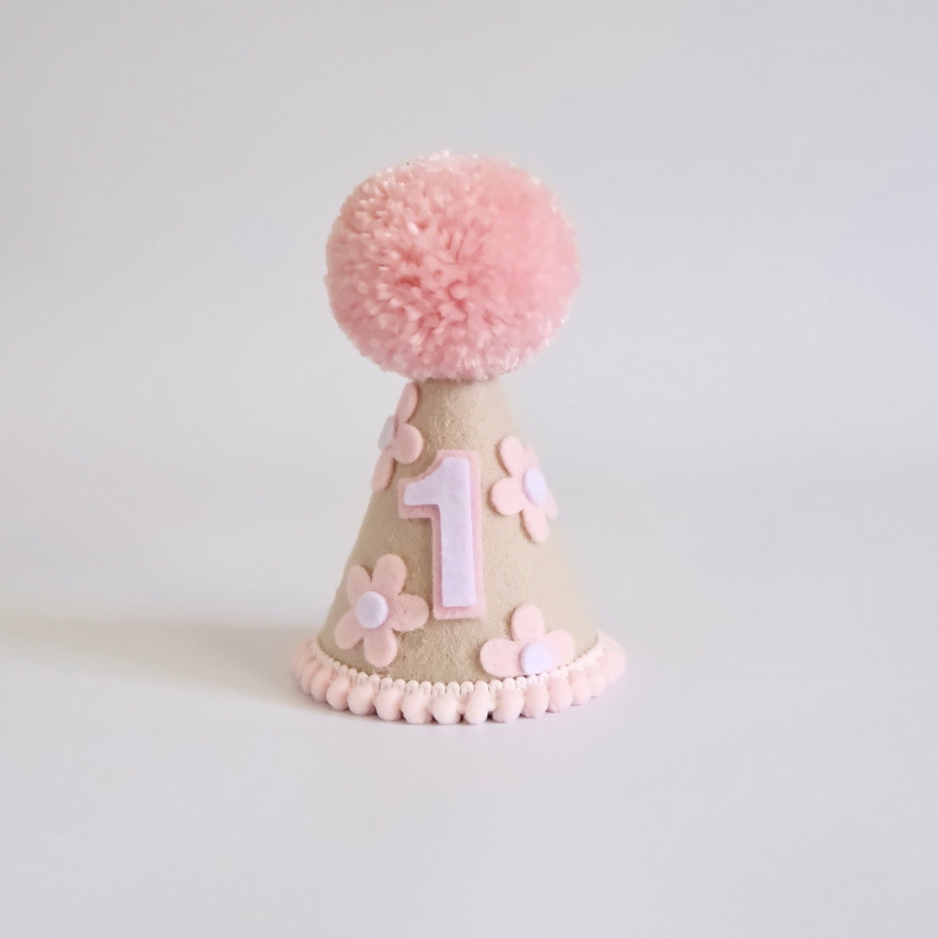 Natural Pink Daisy Boho Party Hat