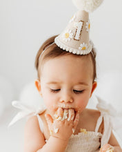 Load image into Gallery viewer, Daisy Boho Party Hat
